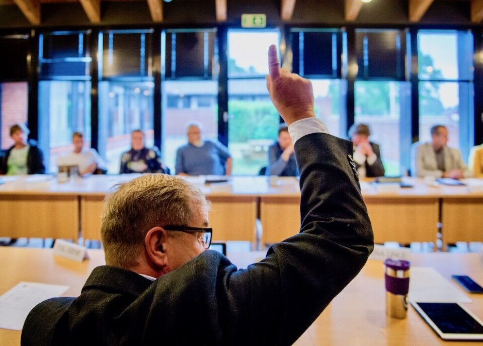 Kvinnene er i mindretall i kommunestyrerepresentantene. Forskere ved ISF har undersøkt årsakene til kjønnsubalansen. Illustrasjonsfoto: Joakim S. Enger Kvinnene er i mindretall i kommunestyrerepresentantene. Forskere ved ISF har undersøkt årsakene til kjønnsubalansen. Illustrasjonsfoto: Joakim S. Enger