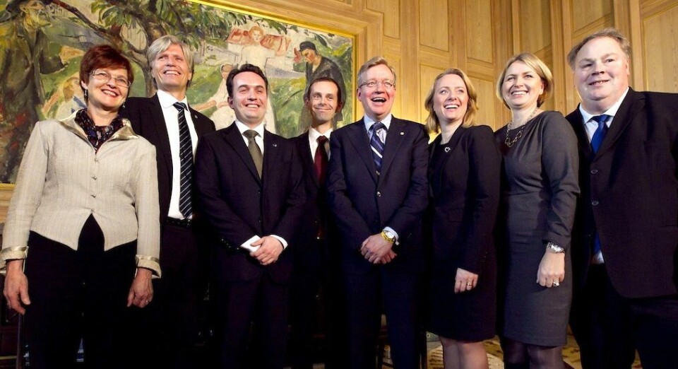 Hvem kontrollerer den utøvende makt? Gjør den det selv? spør Bjørn Kittilsen. På bildet Oslo-byrådet da det ble presentert i 2011. Foto: Heiko Junge, NTB scanpix Hvem kontrollerer den utøvende makt? Gjør den det selv? spør Bjørn Kittilsen. På bildet Oslo-byrådet da det ble presentert i 2011. Foto: Heiko Junge, NTB scanpix