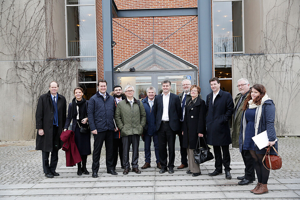Kommunalkomiteen har besøkt Danmark for å bli orientert om erfaringene med kommunereformen der. Debattanten håper de fikk med seg hvordan regjeringens evalueringsutvalg beskriver hensikten med reformen. Foto: Kristian Ridder-Nilsen Kommunalkomiteen har besøkt Danmark for å bli orientert om erfaringene med kommunereformen der. Debattanten håper de fikk med seg hvordan regjeringens evalueringsutvalg beskriver hensikten med reformen. Foto: Kristian Ridder-Nilsen