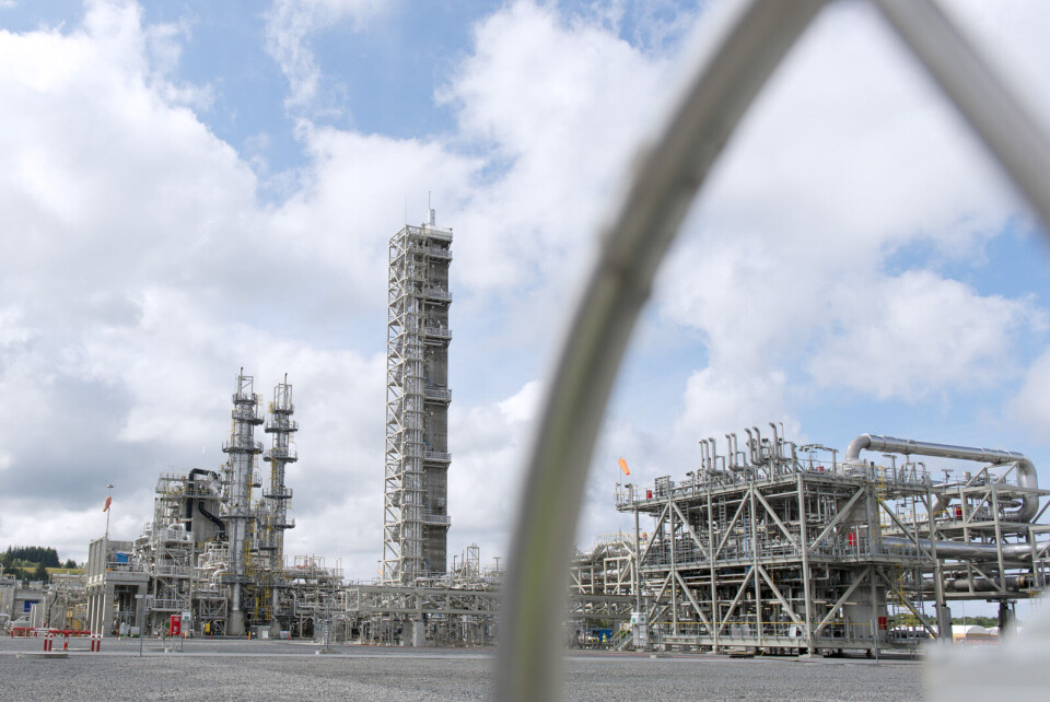 Lindås kommune vant i eiendomsskattesaken mot TCM, som eier testsenteret for CO2-fangst på Mongstad. Foto: Helge Hansen Lindås kommune vant i eiendomsskattesaken mot TCM, som eier testsenteret for CO2-fangst på Mongstad. Foto: Helge Hansen