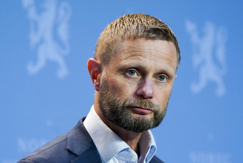 – Det er kommunene som er ansvarlige for å organisere prøvetakingen ut fra lokale forhold, sier helse- og omsorgsminister Bent Høie (H). – Det er kommunene som er ansvarlige for å organisere prøvetakingen ut fra lokale forhold, sier helse- og omsorgsminister Bent Høie (H).