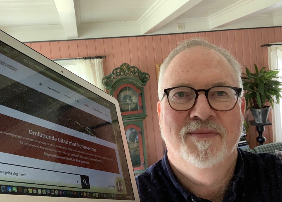 Per Kristian Lunden (Ap), ordfører i Risør, er spent på å teste ut en ny løsning for videomøter. Her fra hjemmekontoret. Per Kristian Lunden (Ap), ordfører i Risør, er spent på å teste ut en ny løsning for videomøter. Her fra hjemmekontoret.