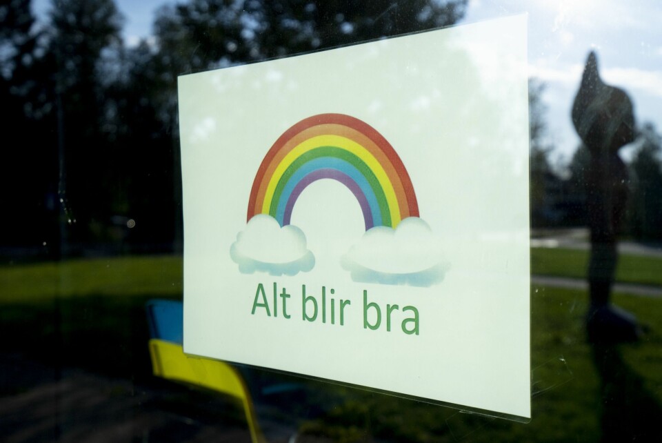 «Alt blir bra» var slagordet i den første nedstengingen. For at alt skal bli bra er det særlig tre ting kommunene som stenger ned, nå må huske på, mener forskere som har fulgt elever gjennom den første nedstengingen. «Alt blir bra» var slagordet i den første nedstengingen. For at alt skal bli bra er det særlig tre ting kommunene som stenger ned, nå må huske på, mener forskere som har fulgt elever gjennom den første nedstengingen.