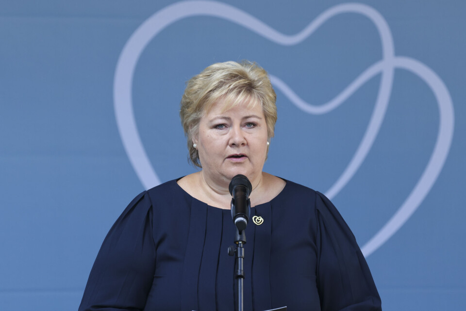 Statsminister Erna Solberg (H) og Statsministerens kontor får kritikk for en video som Tankesmien Agenda mener er ren valgkamp. Statsminister Erna Solberg (H) og Statsministerens kontor får kritikk for en video som Tankesmien Agenda mener er ren valgkamp.