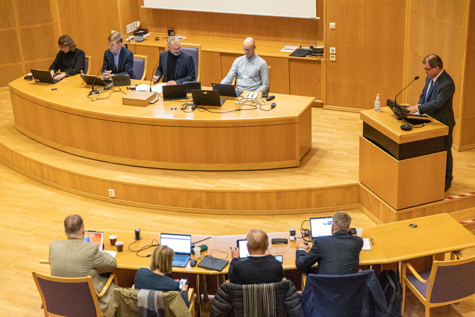 Administrasjonen kan legge til rette for at lokalpolitikerne er trygge på systemene og får kunnskap og innsikt for å styre skuta godt, skriver Marit Mellingen og Hildegunn Nordtug. Administrasjonen kan legge til rette for at lokalpolitikerne er trygge på systemene og får kunnskap og innsikt for å styre skuta godt, skriver Marit Mellingen og Hildegunn Nordtug.