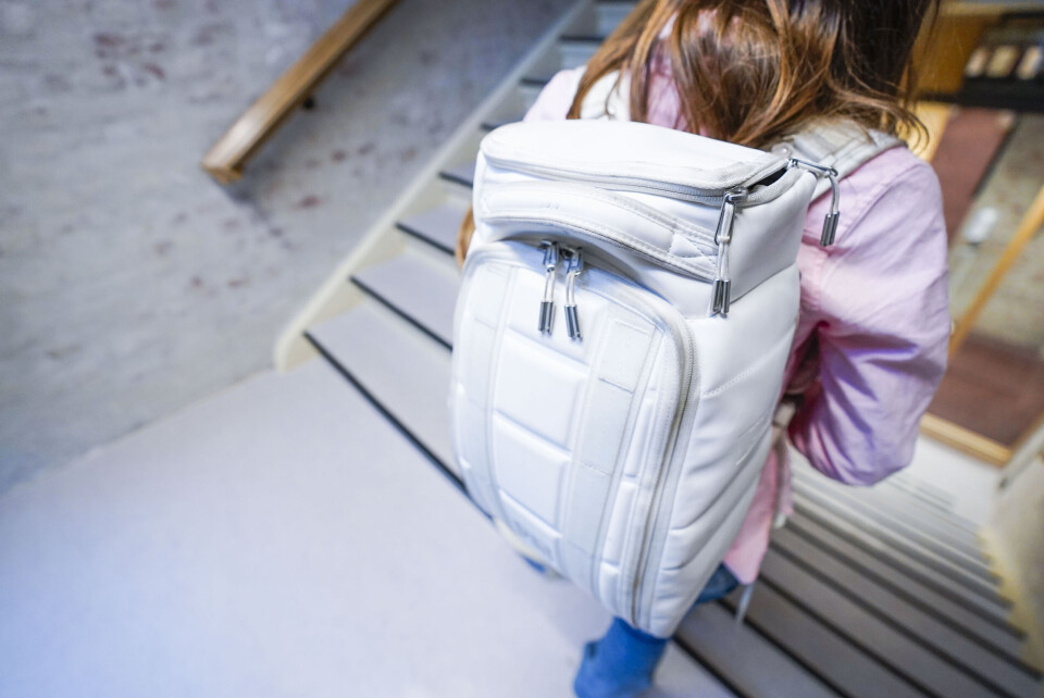 Færre tilfeller av vold eller overgrep mot barn og unge ble fanget opp i skole-, helse- og sosialtjenestene under pandemien, viser studier. Færre tilfeller av vold eller overgrep mot barn og unge ble fanget opp i skole-, helse- og sosialtjenestene under pandemien, viser studier.