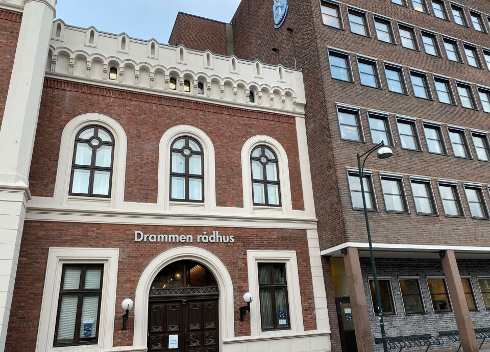 Felles for Drammen og Bodø, og mange andre kommuner, er at de praktiserer det vi kan kalle kvasi-parlamentarisme, skriver Asbjørn Røiseland. Felles for Drammen og Bodø, og mange andre kommuner, er at de praktiserer det vi kan kalle kvasi-parlamentarisme, skriver Asbjørn Røiseland.