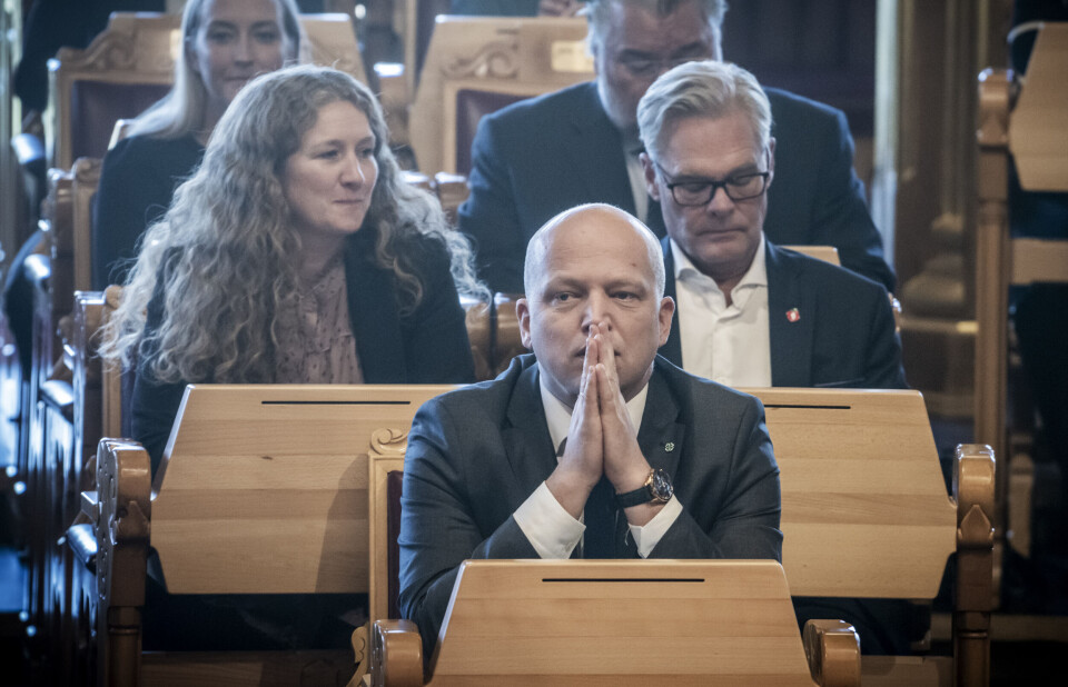 Finansminister Trygve Slagsvold Vedum vil øke bostøtten for å hjelpe folk med de høye strømprisene. Finansminister Trygve Slagsvold Vedum vil øke bostøtten for å hjelpe folk med de høye strømprisene.