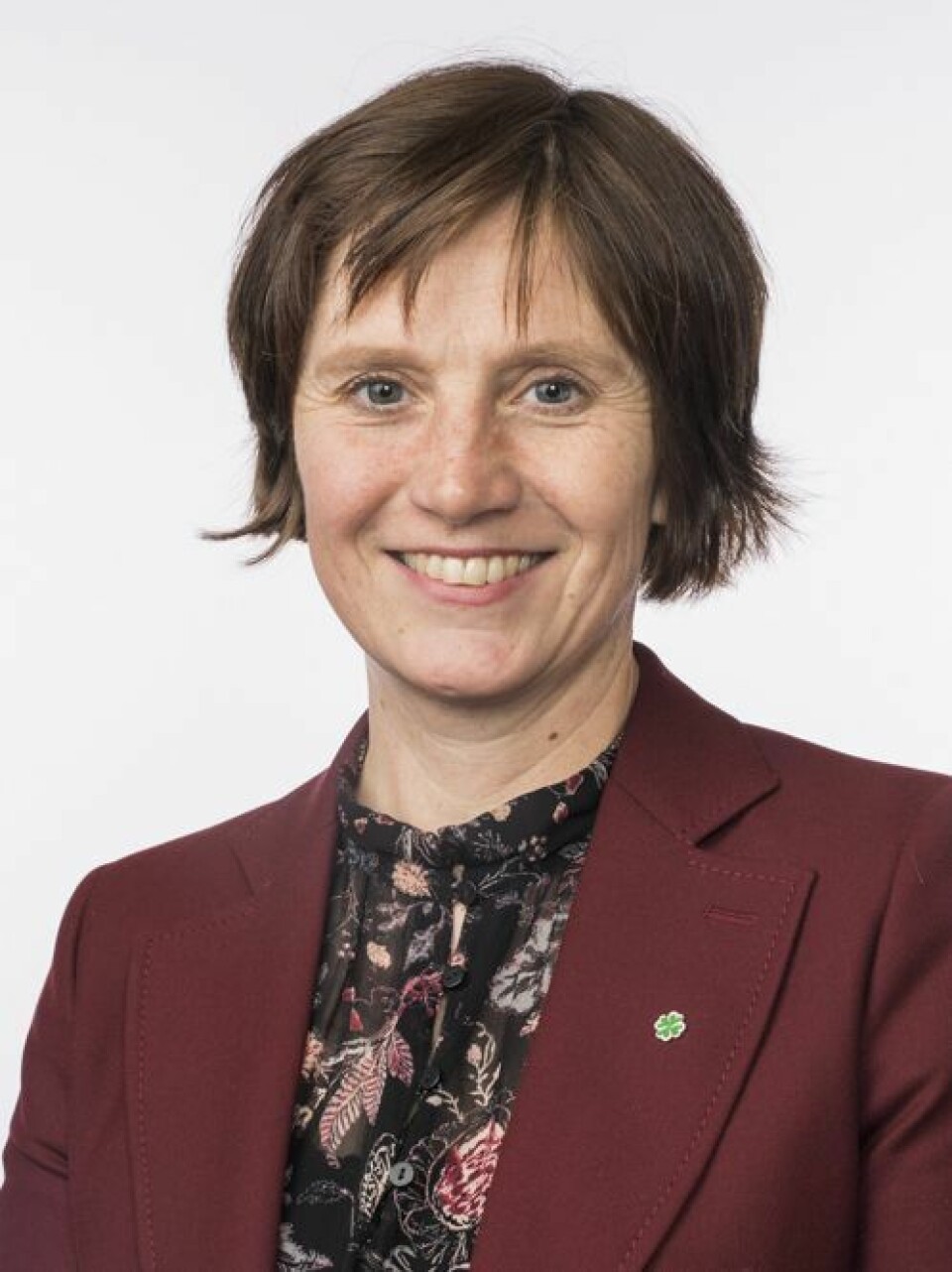 Barne- og familieminister Kjersti Toppe (Sp) lover å følge godt med så kommunene får de pengene de trenger til barnevernsreformen. Barne- og familieminister Kjersti Toppe (Sp) lover å følge godt med så kommunene får de pengene de trenger til barnevernsreformen.