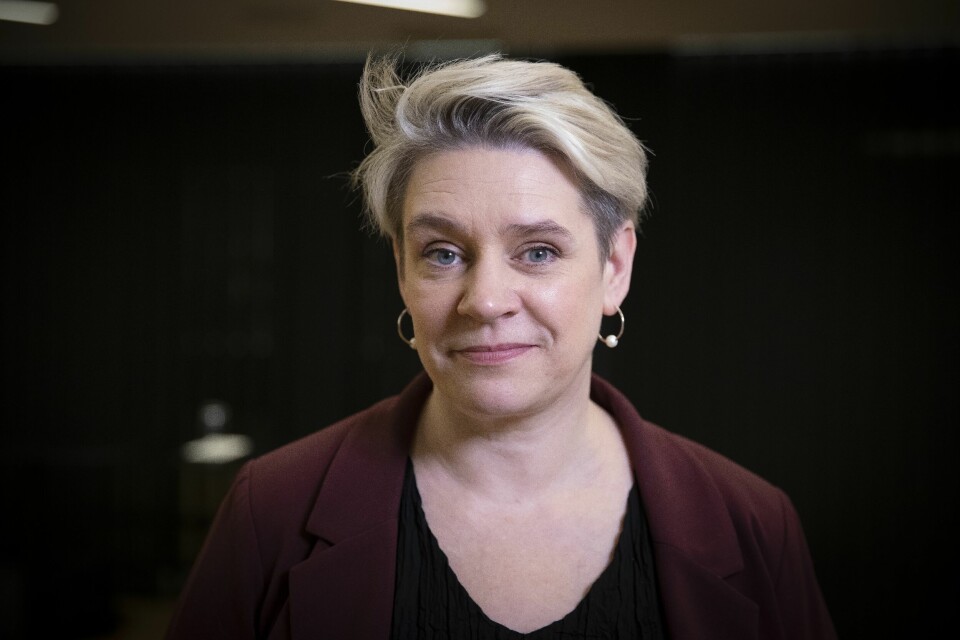Arbeidsminister Marte Mjøs Persen (Ap) vil ha ukentlige møter med kommunene der bosetting, kartlegging og integrering er tema. Arbeidsminister Marte Mjøs Persen (Ap) vil ha ukentlige møter med kommunene der bosetting, kartlegging og integrering er tema.