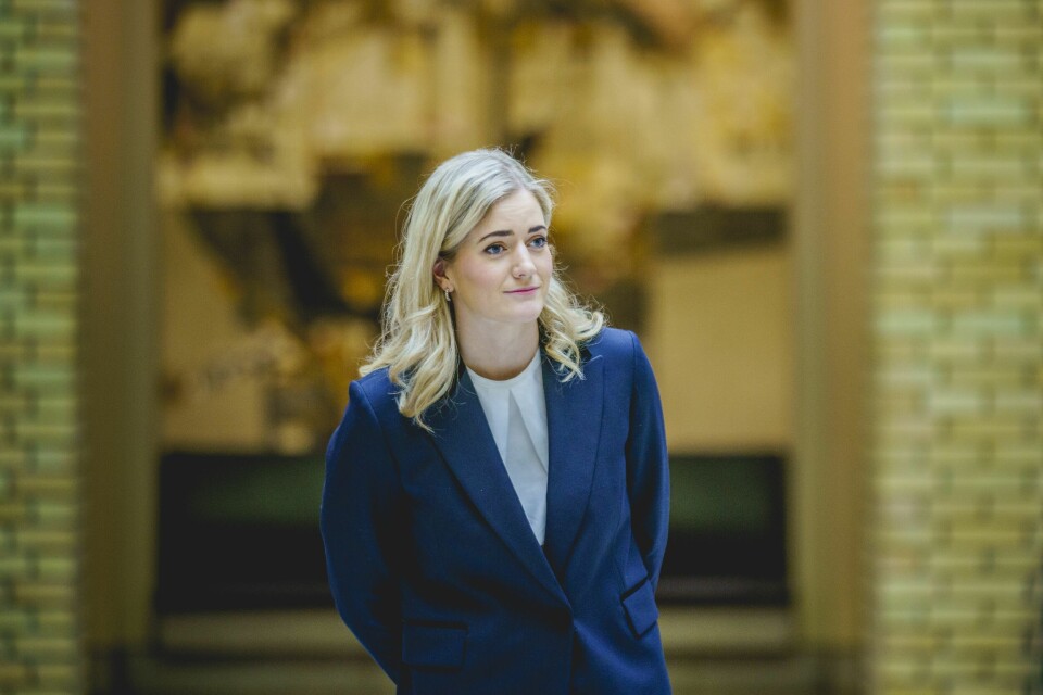 Her er justis- og beredskapsminister Emilie Enger Mehl (Sp) etter redegjørelsen om flyktningsituasjonen for Stortinget 10. mars. Her er justis- og beredskapsminister Emilie Enger Mehl (Sp) etter redegjørelsen om flyktningsituasjonen for Stortinget 10. mars.