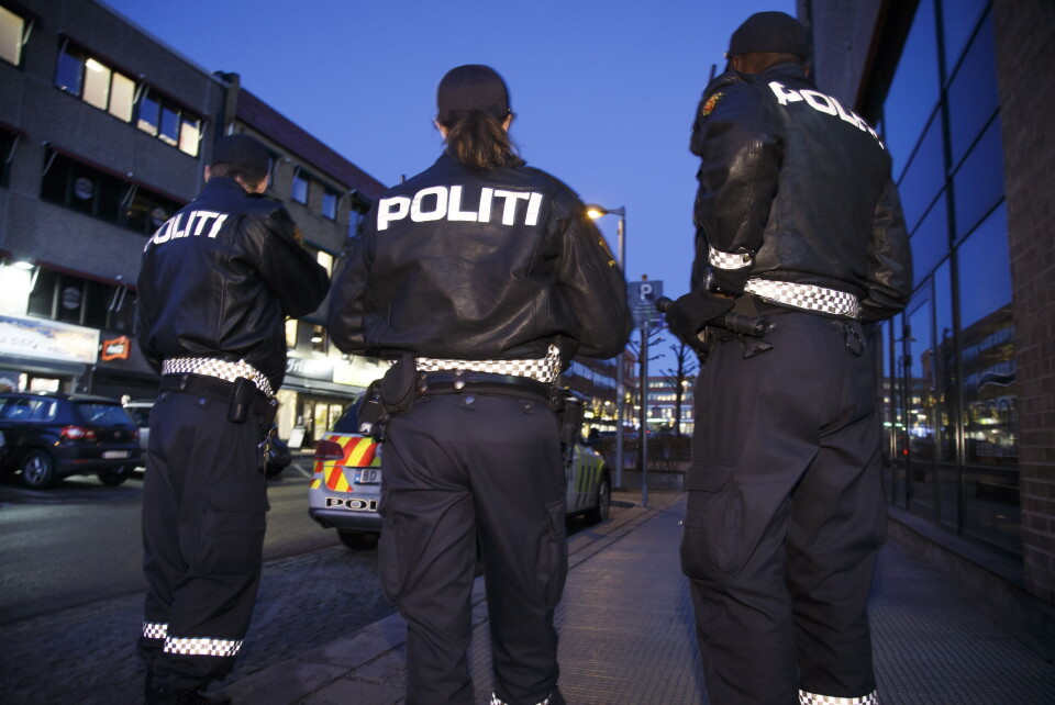 Sentralisering av politiressurser gjør at mange norske kommuner får færre politiårsverk. Illustrasjonsfoto: Heiko Junge / NTB scanpix Sentralisering av politiressurser gjør at mange norske kommuner får færre politiårsverk. Illustrasjonsfoto: Heiko Junge / NTB scanpix
