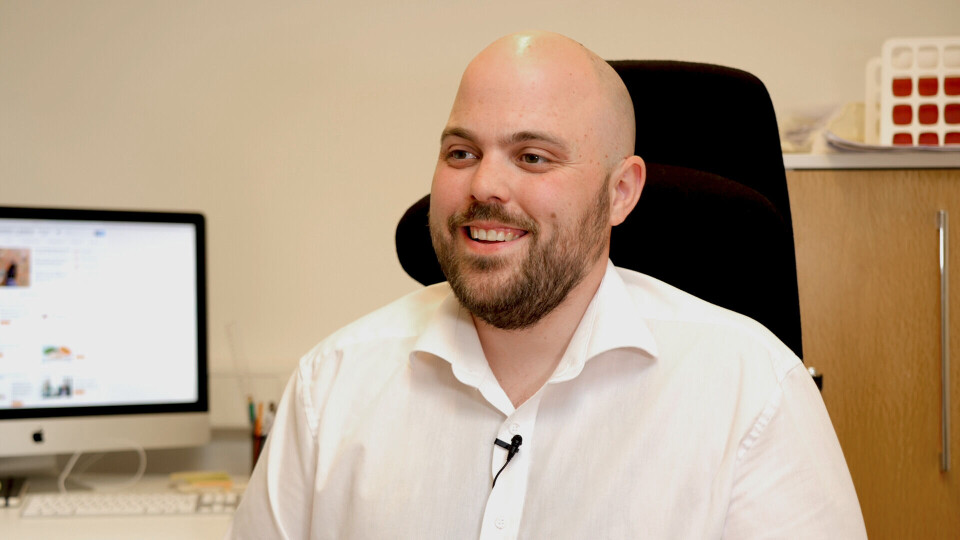 Leder i Afasiforbundet i Norge, Hogne Jensen, krever at politikerne igangsetter tiltak for sikre logopeder til afasirammede. Foto: Afasiforbundet i Norge Leder i Afasiforbundet i Norge, Hogne Jensen, krever at politikerne igangsetter tiltak for sikre logopeder til afasirammede. Foto: Afasiforbundet i Norge