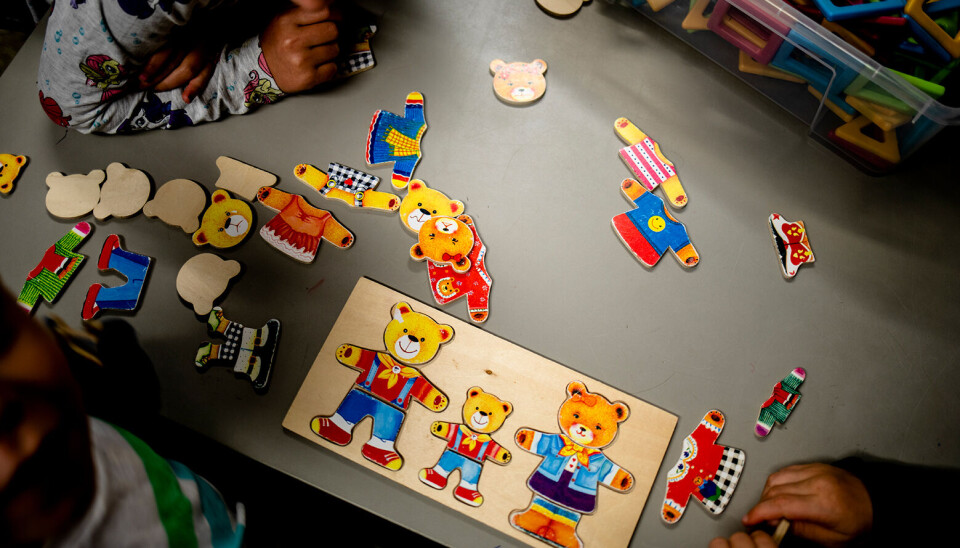 Utdanningsforbundet mener at at stortingspolitikerne ikke forstår hvor kritisk bemanningssituasjonen i barnehagene er.