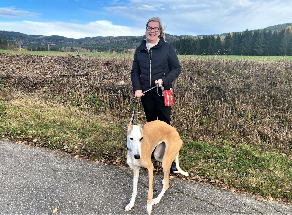 Nittedal-ordfører Hilde Thorkildsen er frifunnet for grov korrupsjon i lagmannsretten. Her sammen med hunden Lucy. Nittedal-ordfører Hilde Thorkildsen er frifunnet for grov korrupsjon i lagmannsretten. Her sammen med hunden Lucy.