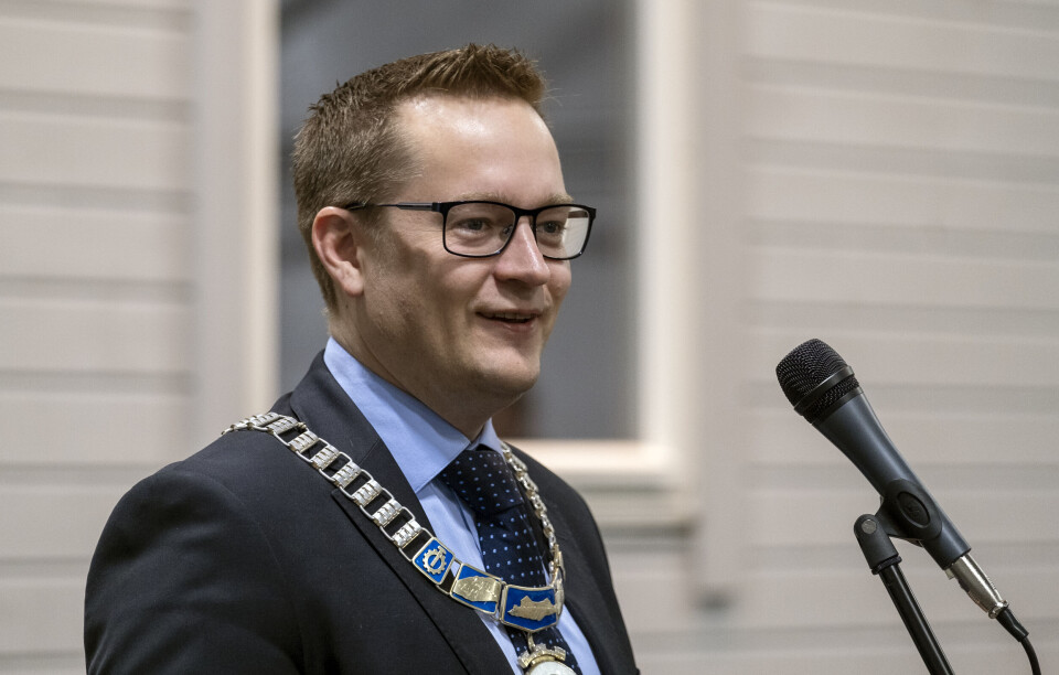Ordfører Ivar Vigdenes (Sp) i Stjørdal har søkt fritak fra vervet både som ordfører og kommunestyrerepresentant. Ordfører Ivar Vigdenes (Sp) i Stjørdal har søkt fritak fra vervet både som ordfører og kommunestyrerepresentant.