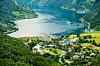 Turisme og hotellindustrien her representert med Geiranger i Stranda kommune er viktig for sysselsettingen av innvandrere.
