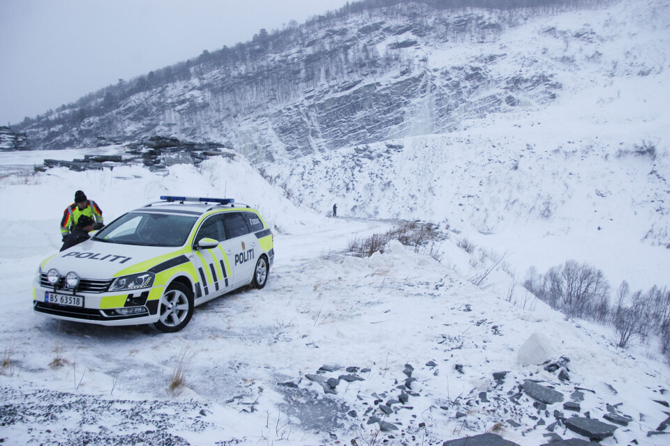 Flere hus og gårder evakueres etter at et snøras som gikk over elva Driva i helga fører til flomfare. Opp mot 50 personer i Oppdal kommune kan bli berørt. Foto: Jan Are Melgård / Opdalingen / NTB scanpix Flere hus og gårder evakueres etter at et snøras som gikk over elva Driva i helga fører til flomfare. Opp mot 50 personer i Oppdal kommune kan bli berørt. Foto: Jan Are Melgård / Opdalingen / NTB scanpix