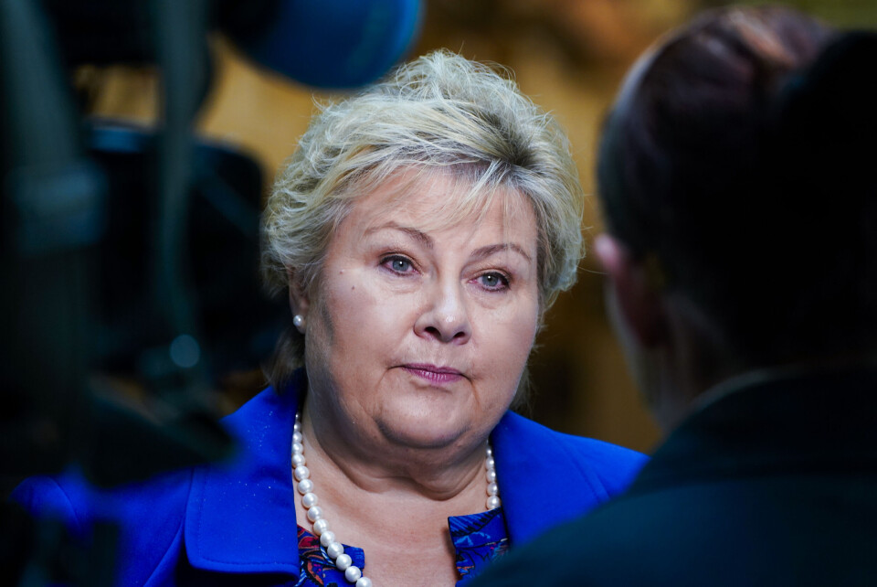 Tidligere statsminister og Høyres partileder Erna Solberg sier at det vil være «nesten uoverkommelig» å få fullstendig oversikt over alle mulige habilitetssaker. Tidligere statsminister og Høyres partileder Erna Solberg sier at det vil være «nesten uoverkommelig» å få fullstendig oversikt over alle mulige habilitetssaker.