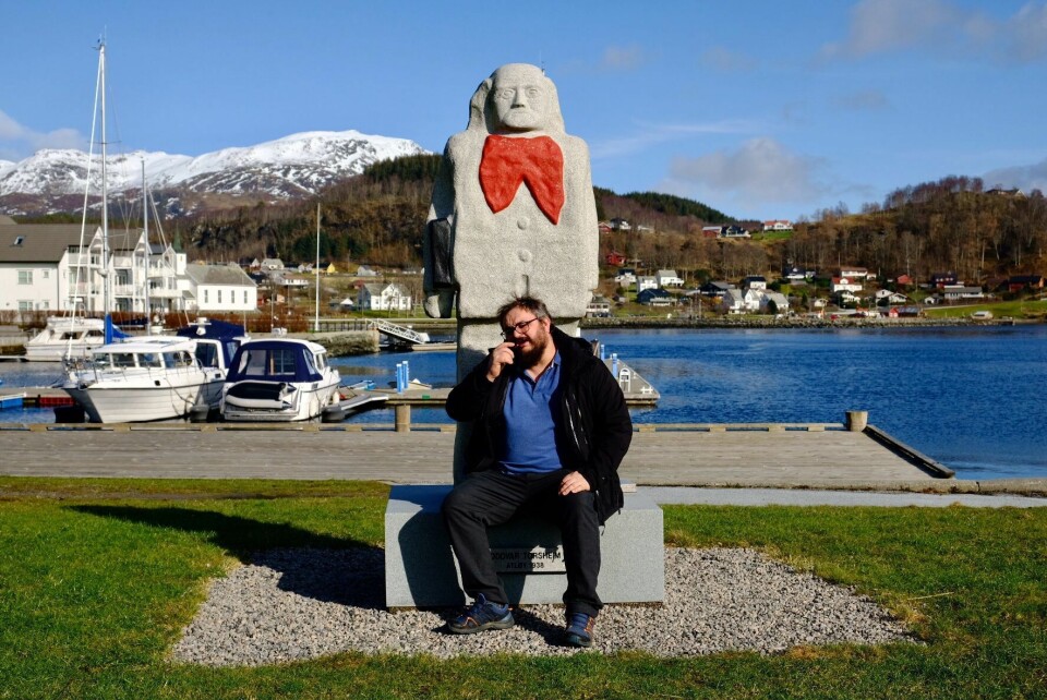 – Med den historikken vi har hatt dei siste dagane, er det uråd å vere spåmann, seier ordførar Ole André Klaussen (H) i Askvoll, om koronasituasjonen. – Med den historikken vi har hatt dei siste dagane, er det uråd å vere spåmann, seier ordførar Ole André Klaussen (H) i Askvoll, om koronasituasjonen.