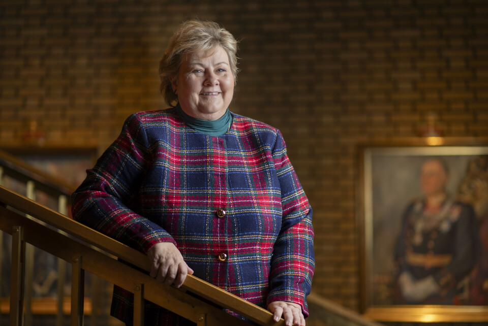 Høyre-leder Erna Solberg portrettert i Stortinget i fjor høst. – Man skal ikke kimse av litt erfaring, sier Solberg, som nå er en av de mest erfarne politikerne på Stortinget. Høyre-leder Erna Solberg portrettert i Stortinget i fjor høst. – Man skal ikke kimse av litt erfaring, sier Solberg, som nå er en av de mest erfarne politikerne på Stortinget.