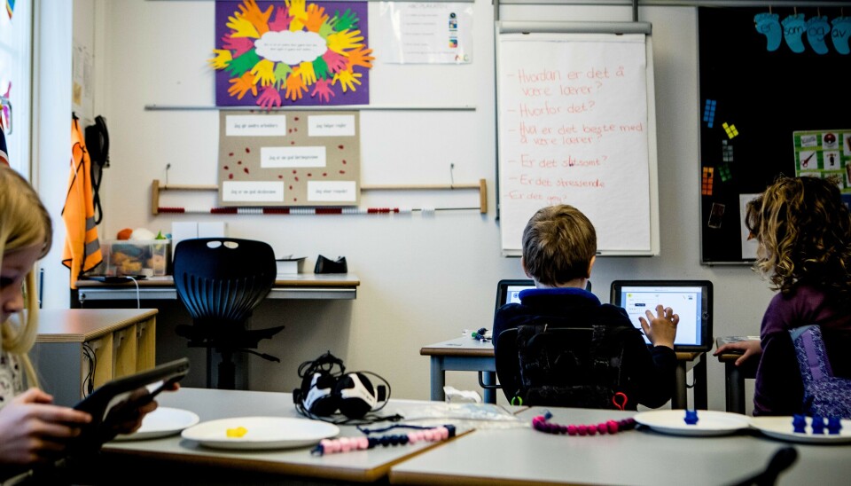 Lærere i skolen forteller om en hverdag hvor det blir stadig mindre tid til kjernevirksomheten – å gi tilpasset opplæring til alle elever, skriver Geir Røsvoll.