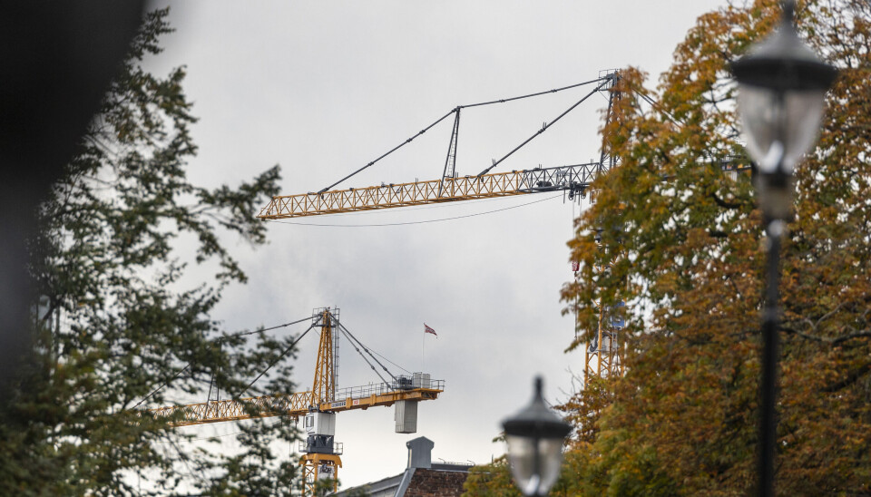 I kommunene kan det være lønnsomt å ha nære kontakter til reguleringsmyndighetene. Omreguleringer kan bety mye for en som sitter på eiendom, og en plansjef kan nærmest bestemme hvem som skal bli rik, skriver Carsten Neraal.