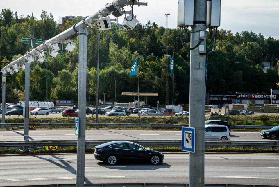 Den nylig reforhandlede Oslopakke 3 med ytterligere økninger i bomsatsene vil forsterke forskjellene mellom folk, skriver Tor Valdvik.
