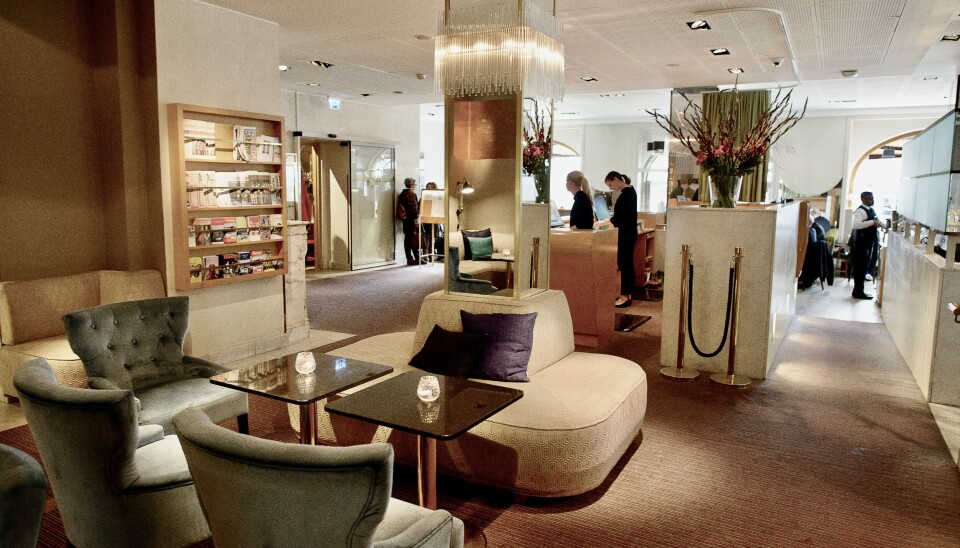 Hotellfølelsen forbindes med velvære, estetikk og gjestfrihet. Dette bør også omsorgsinstitusjonene strekke seg etter, skriver Trond Ramsøskar.