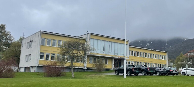 Avskjediget havnesjef har saksøkt Lødingen kommune