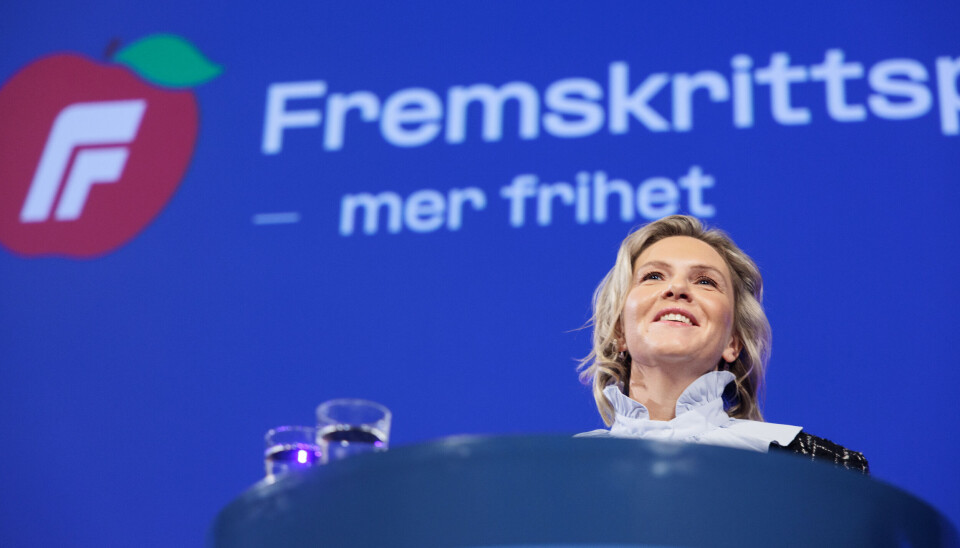 – Folk ser at det ikke holder å bare bytte ut politikerne, men at vi også må bytte ut politikken, sier Frp-leder Sylvi Listhaug