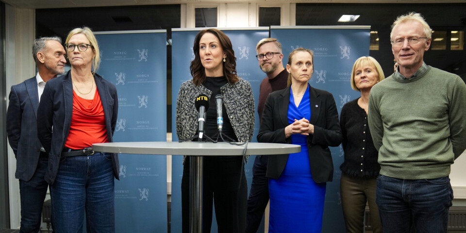 Arbeids- og inkluderingsminister Tonje Brenna (Ap) og partene i arbeidslivet etter at forhandlingene om ny IA-avtale ikke førte fram onsdag