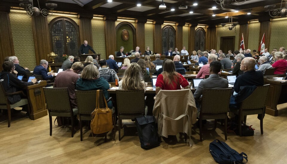 Formannskapet i Kristiansand sier enstemmig nei til at det legges to strømkabler fra Kristiansand til Danmark. Her fra et tidligere møte i bystyret.