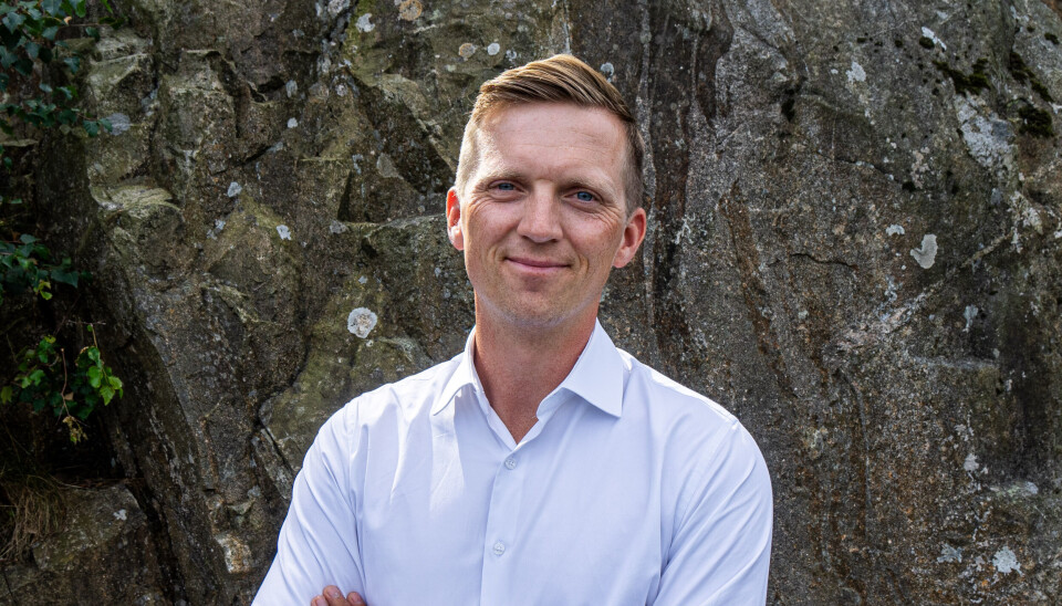 Ordfører Mathias Bernander (H) i Kristiansand sier nei til nye kabler til Danmark før strømprisene i Agder er mer lik resten av landet.