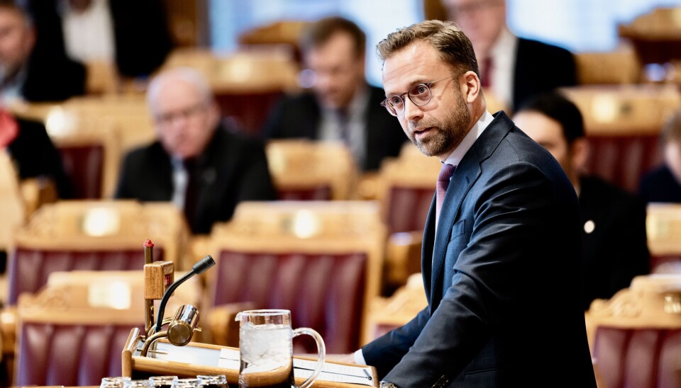 Nikolai Astrups foreldre donerer 400.000 kroner til Høyre.