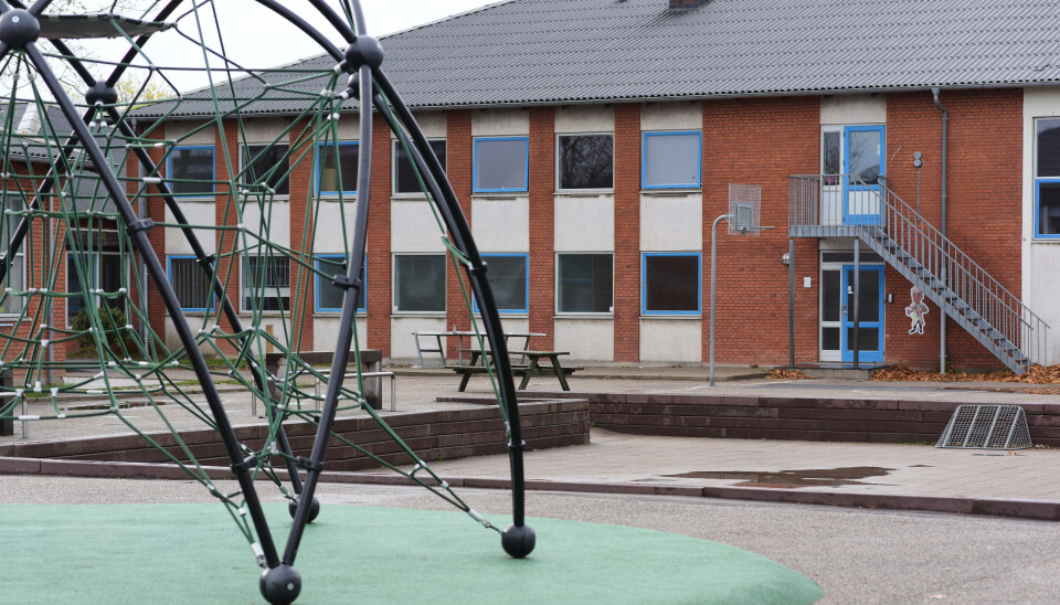 Ny rapport bekrefter det vi har advart om lenge; at altfor mange barn vokser opp med små og monotone uteområder i skolen, skriver Lisa Mari Watson.