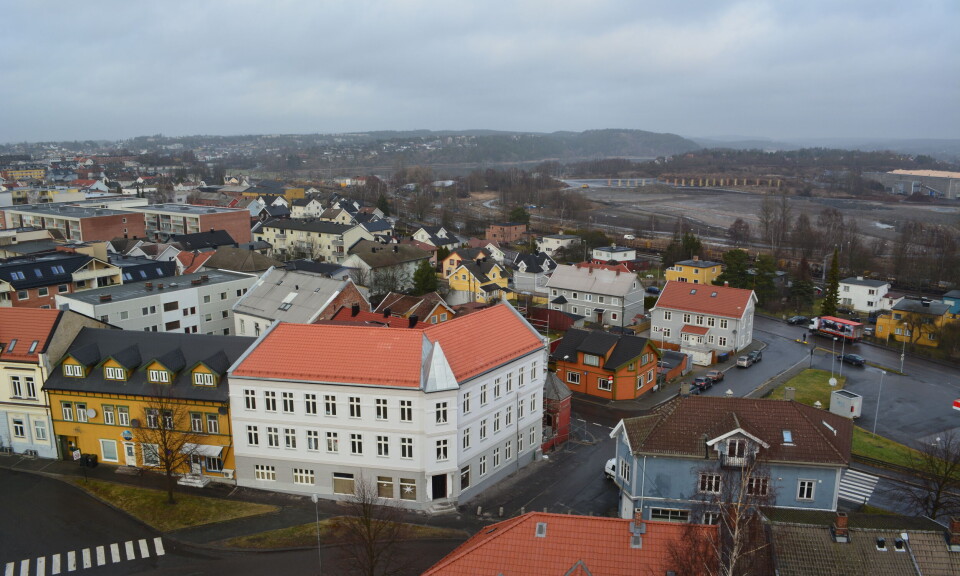 For kommuner som Sarpsborg, betyr dagens utgiftsutjevning at det er mindre penger til de lovpålagte oppgavene, skriver Turid Stubø Johnsen. Sarpsborg sentrum (2016)