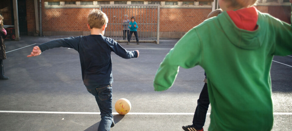 350.000 barn har for lite plass å boltre seg på i friminuttene