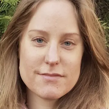 Lisa Victoria Burrell