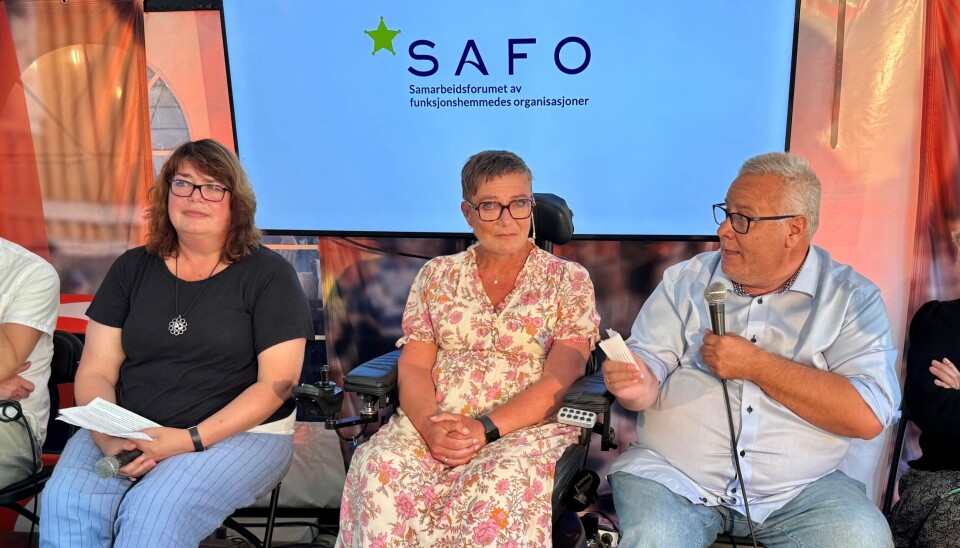 BPA-diskusjon på Arendalsuka. Fra venstre Anne Gamme fra KS, Tove Linnea Brandvik fra Norges Handikapforbund og Frps Bård Hoksrud, som alle synes at BPA passer bedre hos staten.