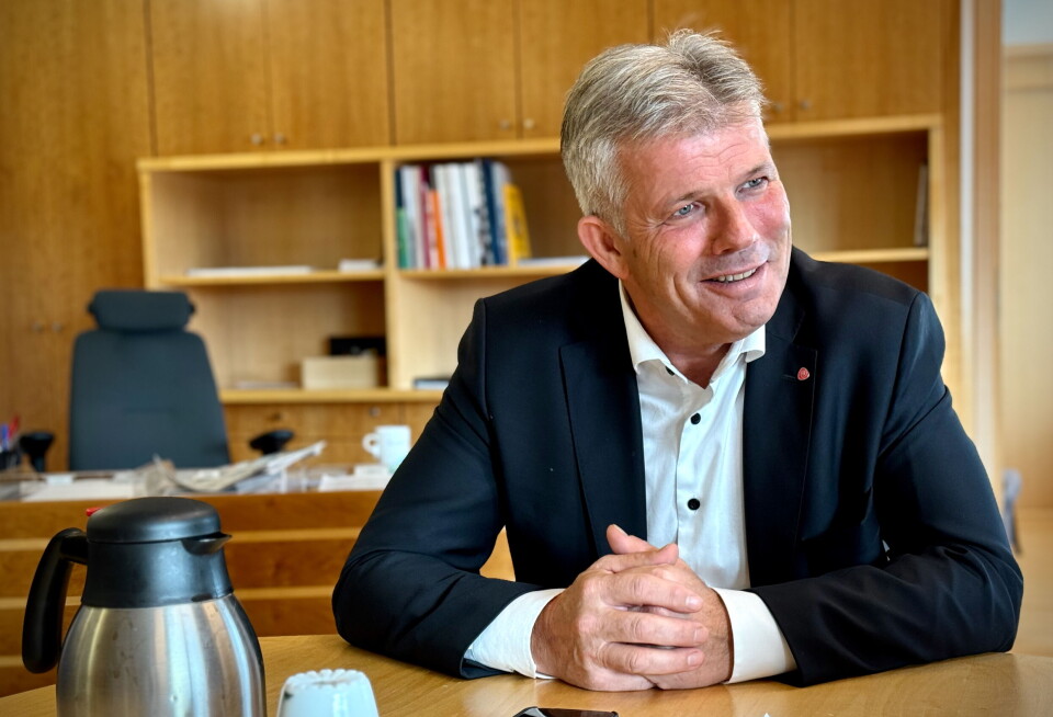Kommunalminister Bjørnar Skjæran (Ap) har bedt lokalpolitikerne om å dra fram sparekniven. Det er enklere sagt enn gjort, skriver Mudassar Kapur.
