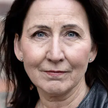 Adelheid Firing Hvambsal